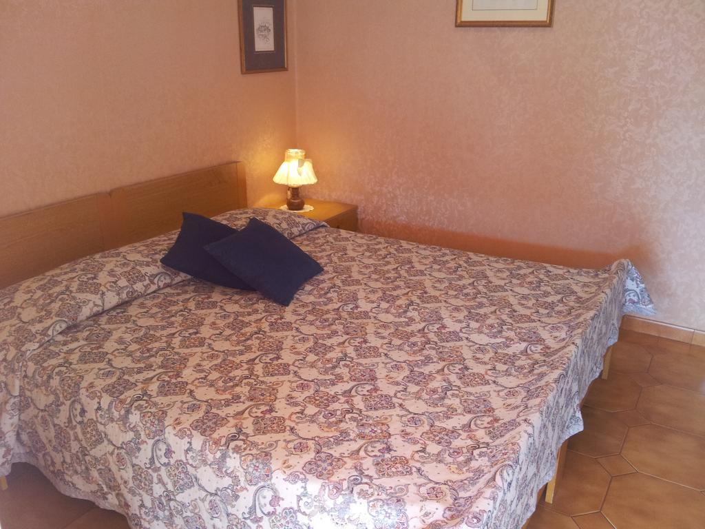 Meuble Al Ponte Hotel Grado Cameră foto
